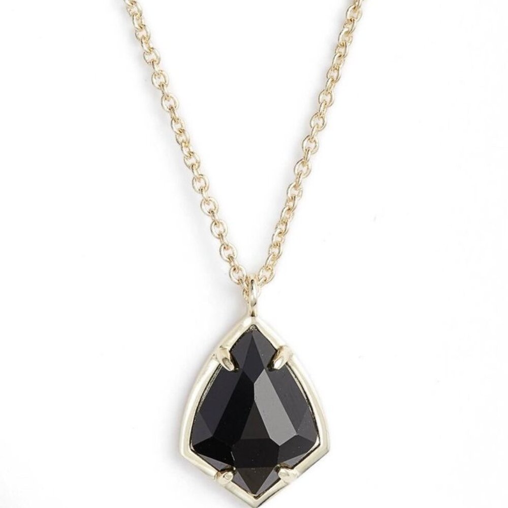 Elegant Kendra Scott  Necklace
